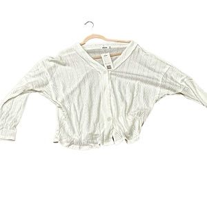 WOMENS CABLE KNIT WHITE SWEATER